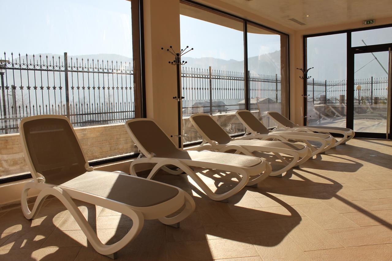 Resort Park And Vella Hills 4*