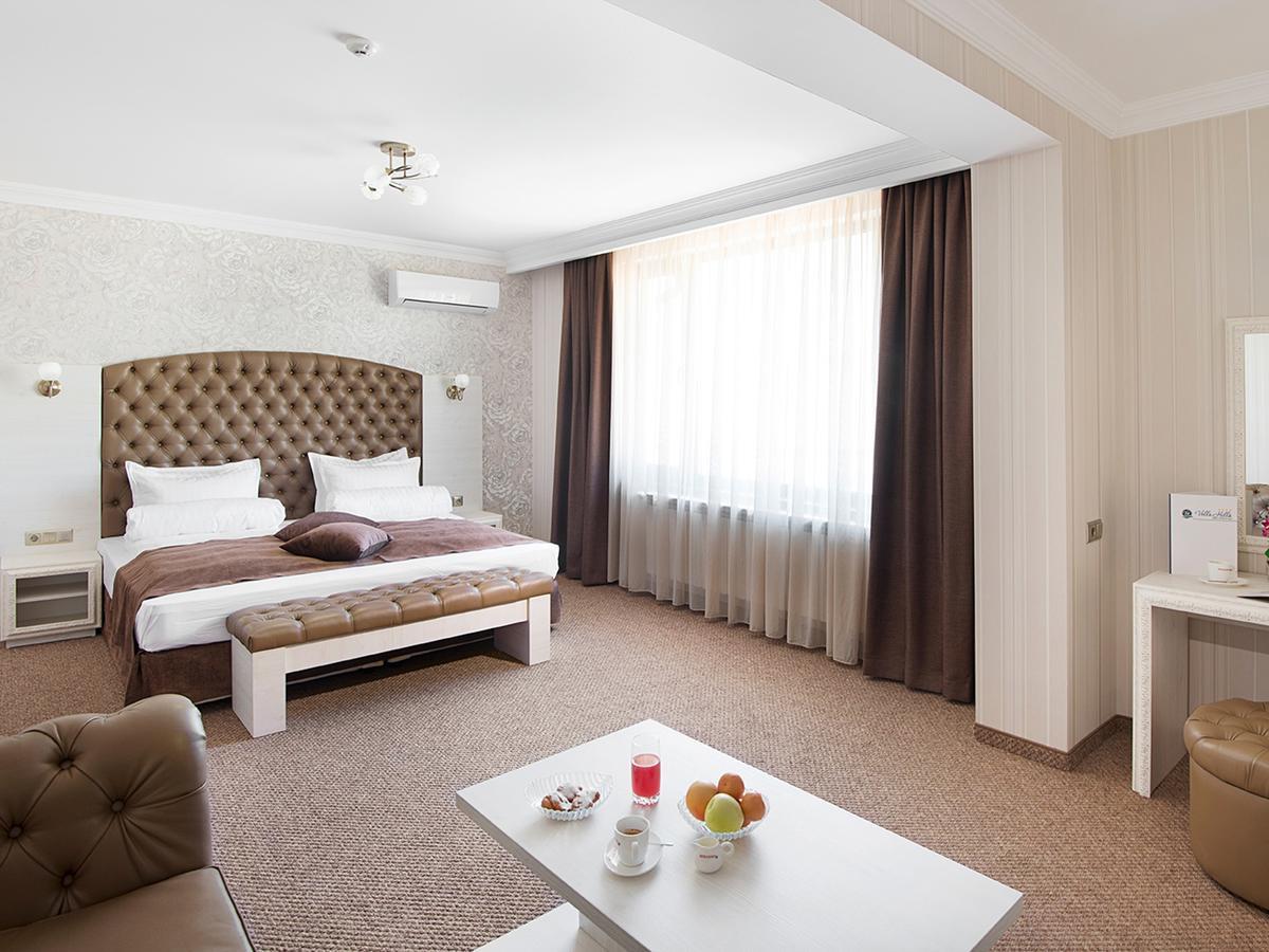 Park And Vella Hills Resort