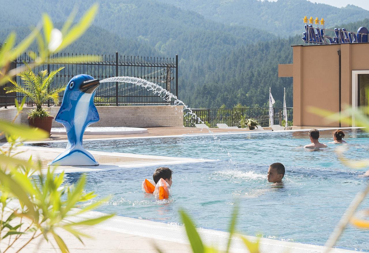 Resort Park And Vella Hills